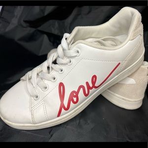 Limited Edition- ED Ellen Degeneres athletic shoe. “Love” size 7